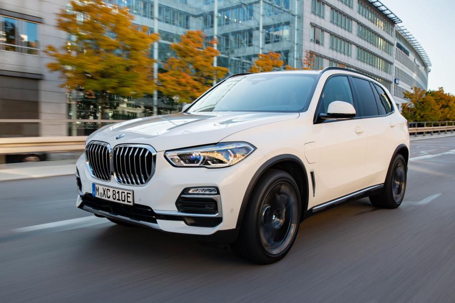  BMW X5 xDrive45e iPerformance (G05) 2019 года  (WW) (фото 18 из 102)